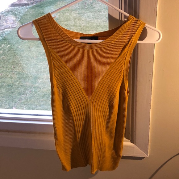 Express size small mustard top. - Picture 1 of 1